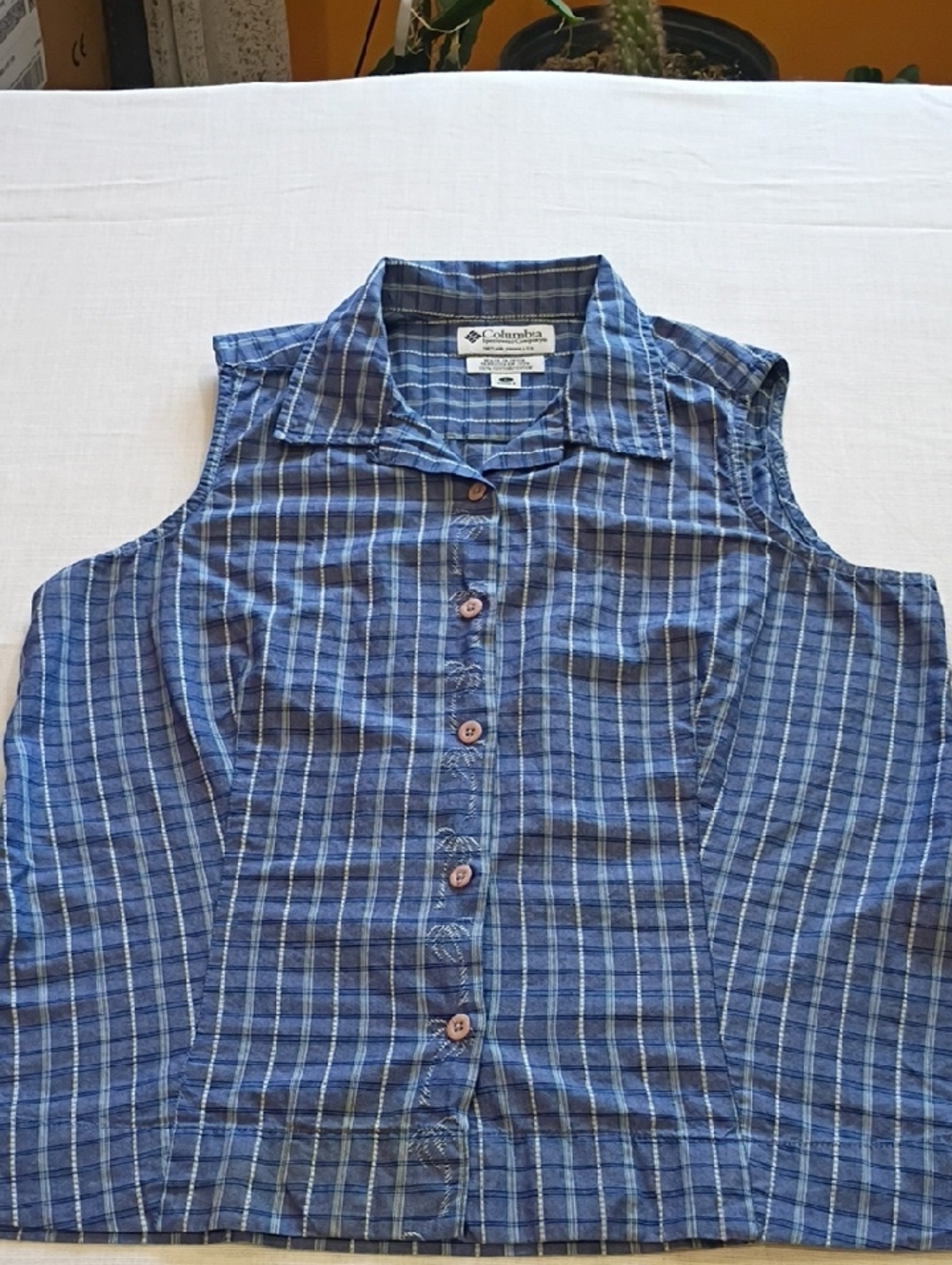 Columbia Blue Plaid Sleeveless Button-Front Shirt